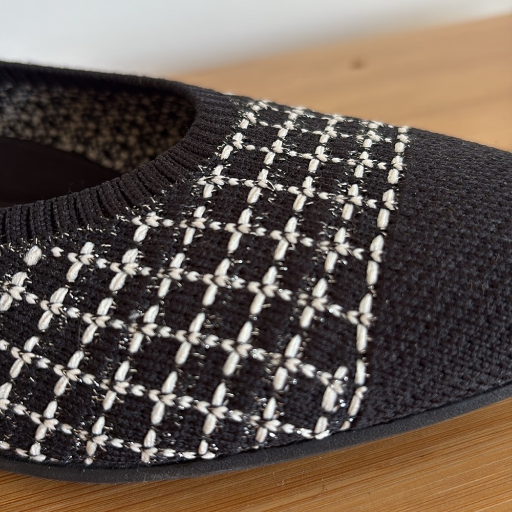 Vivaia Black Tweed Almond Toe Ballet Flats Tamia Walker - Picture 6 of 6